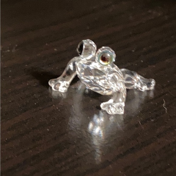 SWAROVSKI Crystal Miniature Baby Frog with Green Eyes Limited Edition - Picture 2 of 8